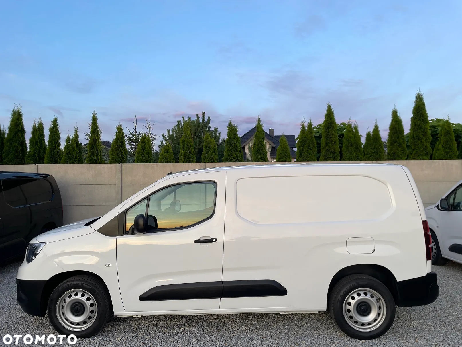 Opel COMBO XL MAXI LOONG 1.5 D 6 Biegów - 17