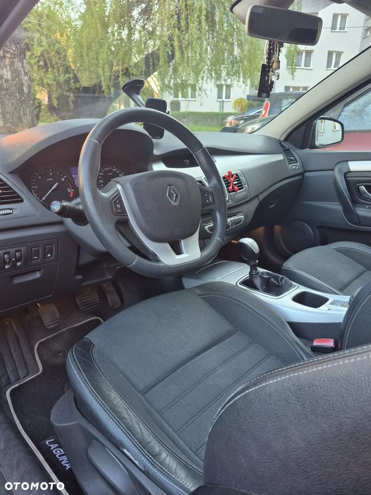 Renault Laguna - 6