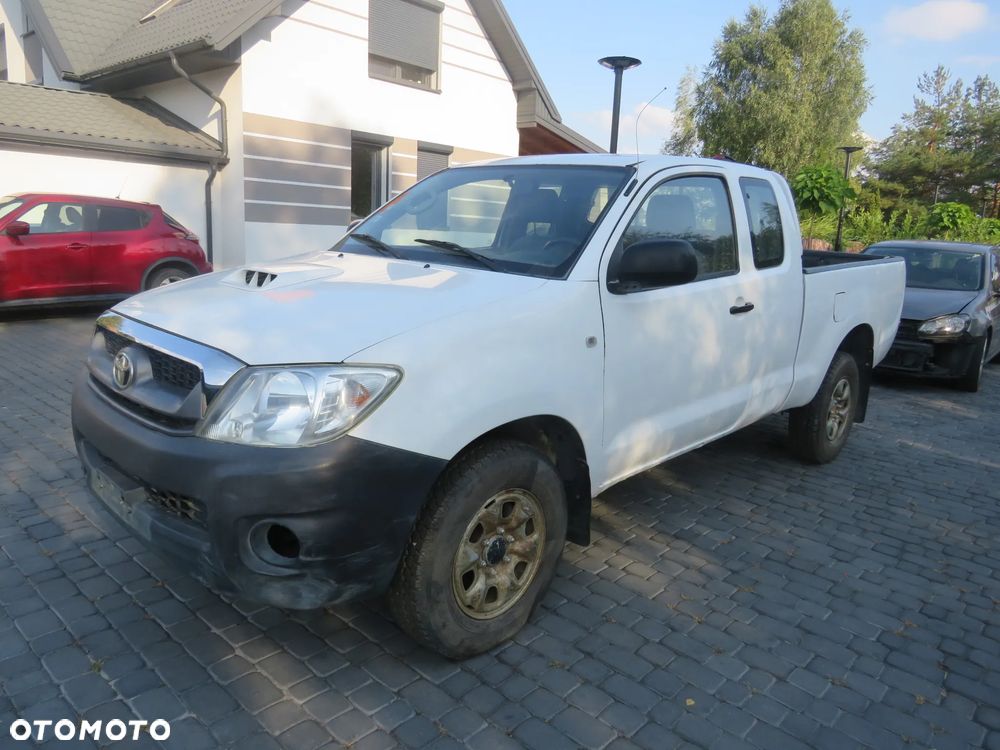 Toyota Hilux D4-D DLX 4x4