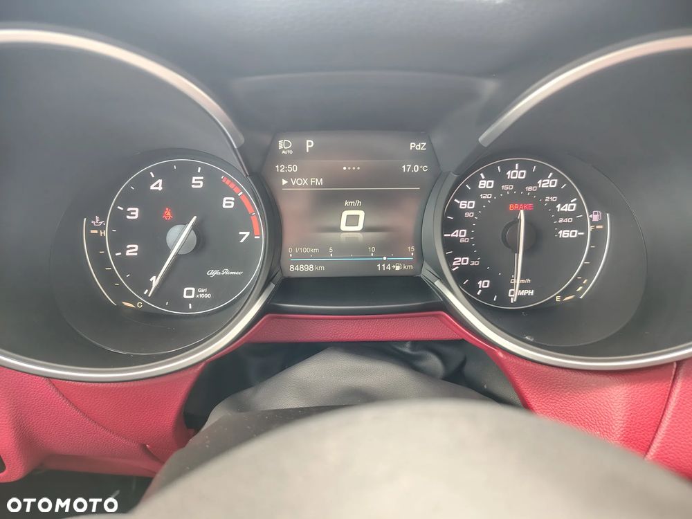 Alfa Romeo Stelvio - 18
