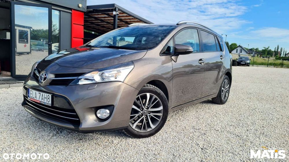 Toyota Verso - 13