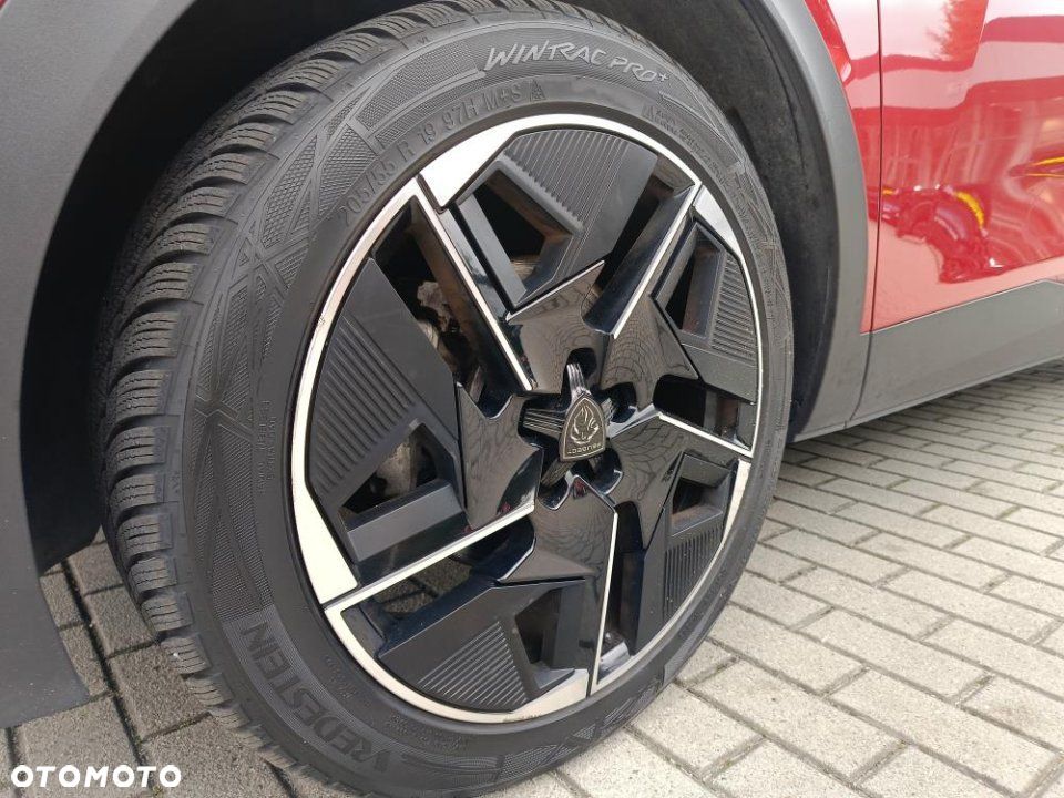 Peugeot 408 - 23