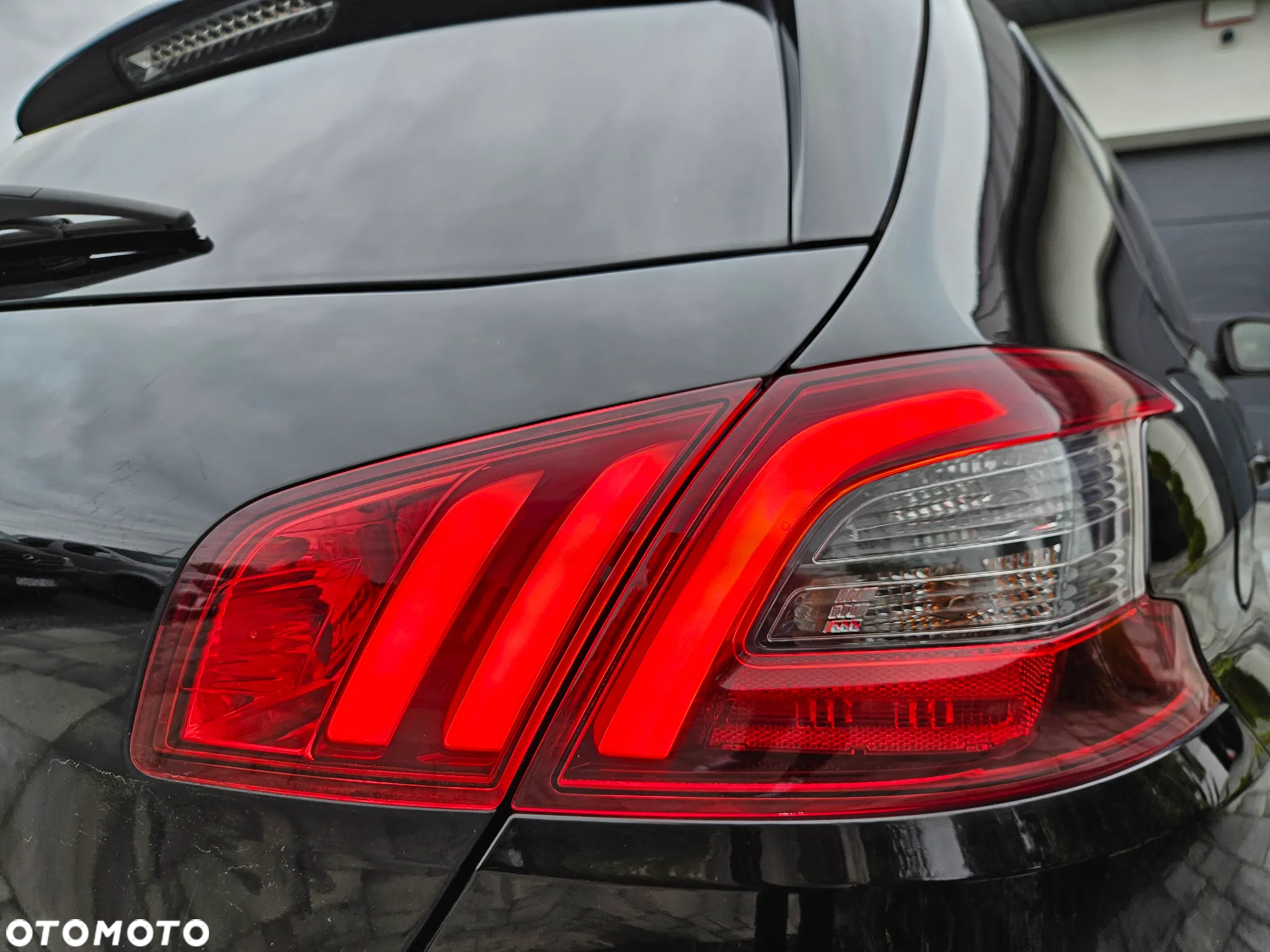 Peugeot 308 1.2 PureTech Allure S&S - 8
