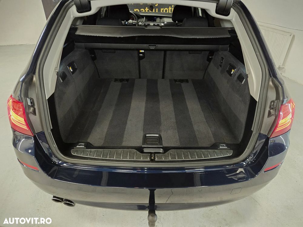 BMW Seria 5 525d xDrive Aut. - 25