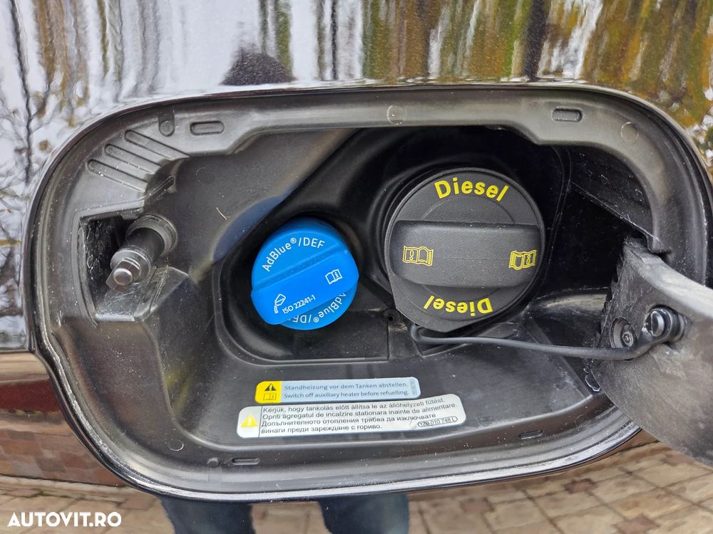 Skoda Superb 2.0 TDI DSG 4X4 Sportline - 39