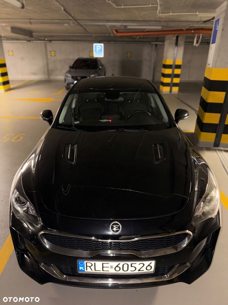 Kia Stinger - 4