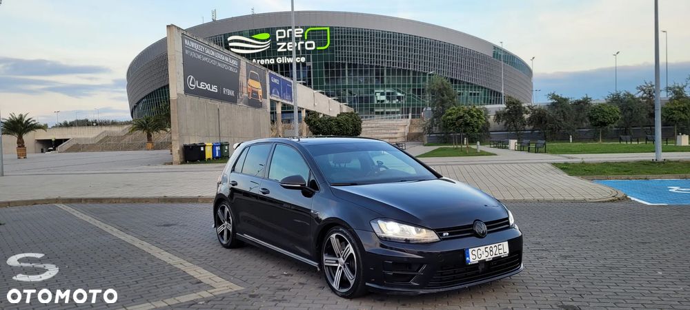 Volkswagen Golf - 4