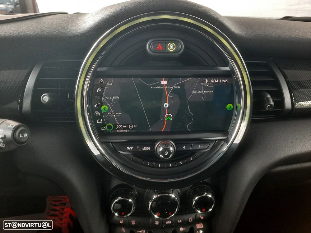 MINI 3 Portas Cooper SE Premium Extra Resolute Edition - 27