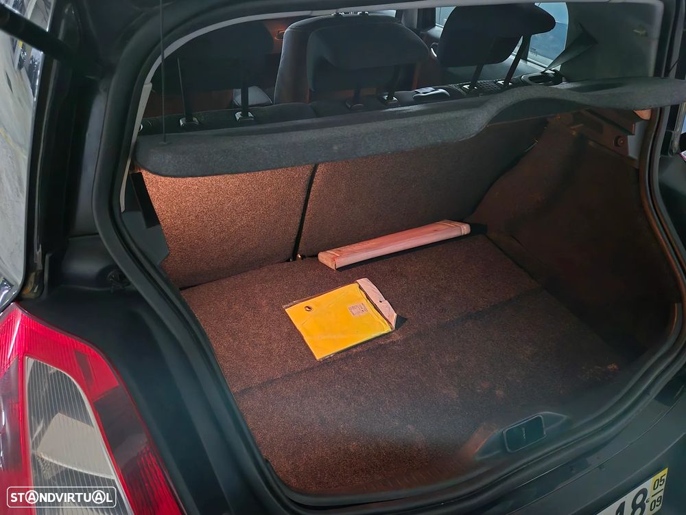 Renault Mégane 1.5 dCi Dynamique - 7