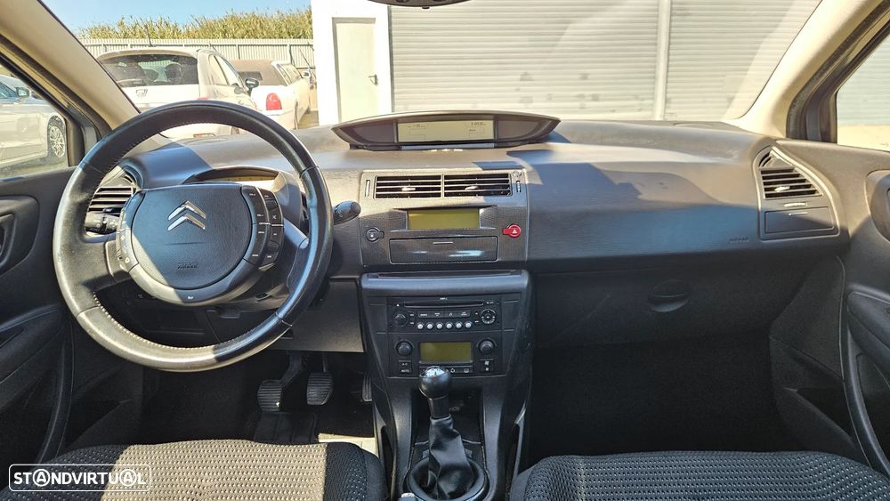 Citroën C4 ver-1-6-hdi-sx - 14