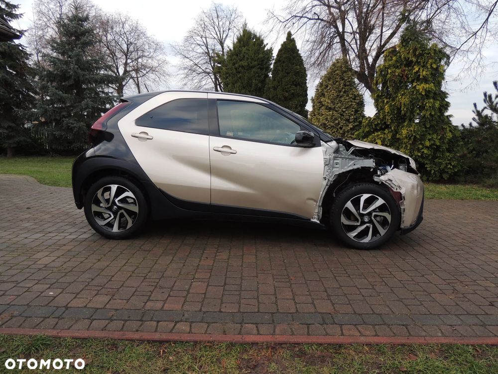Toyota Aygo X 1.0 VVT-i Style - 10