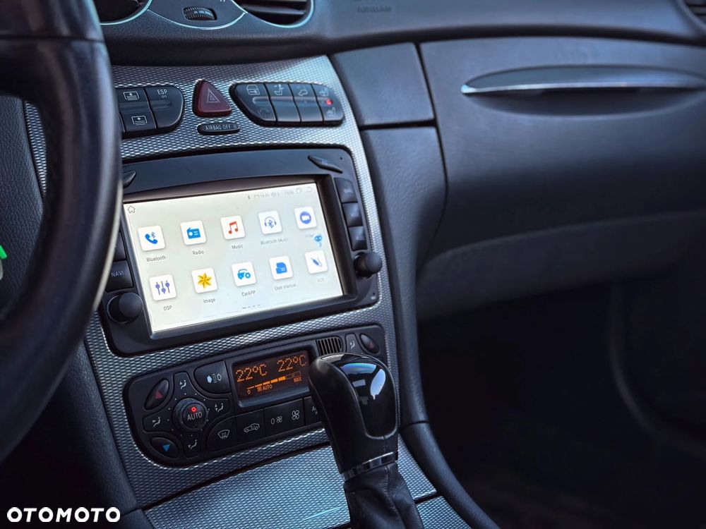 Mercedes-Benz CLK - 28