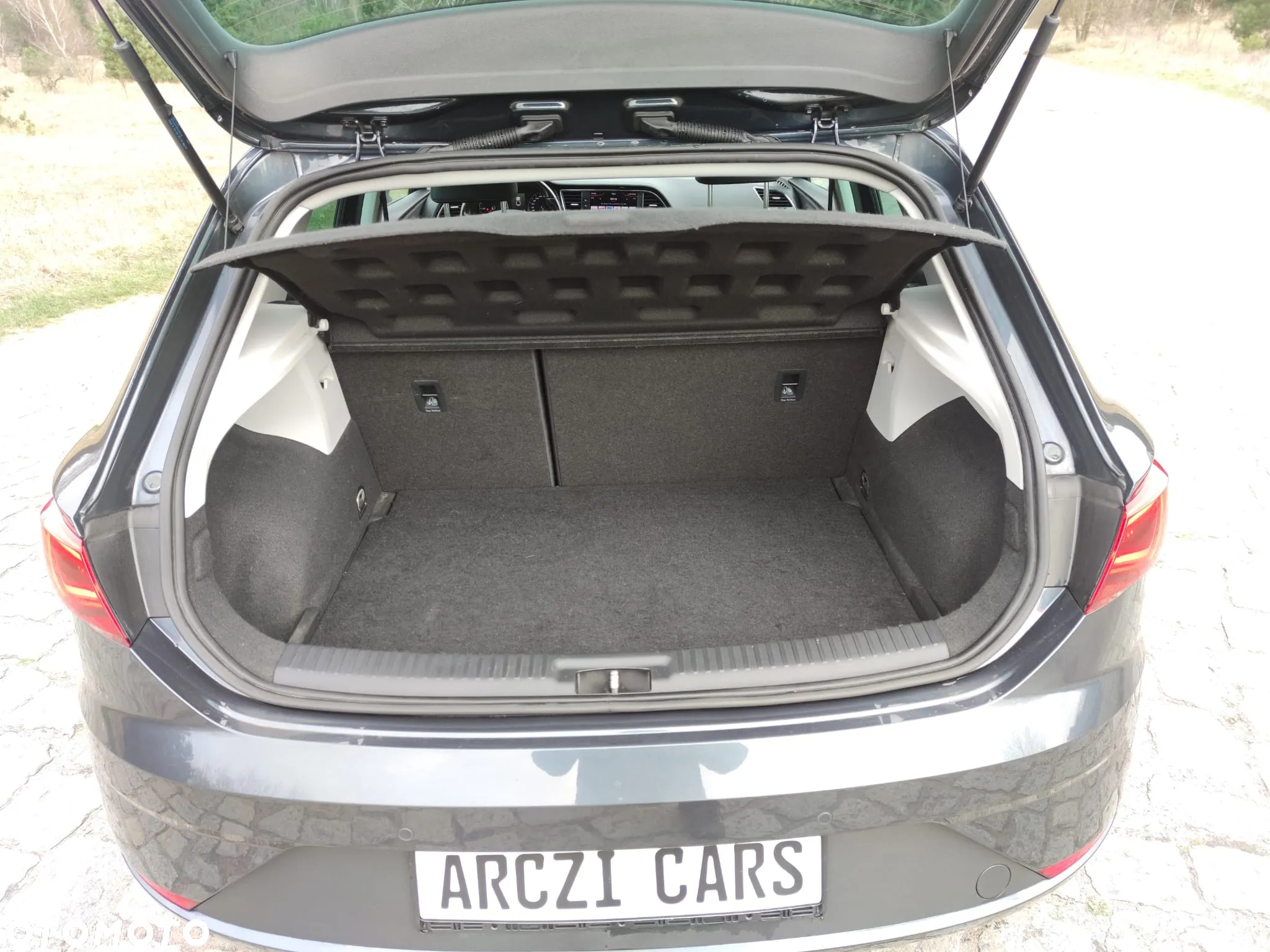 Seat Leon 2.0 TDI DPF Start&Stop FR - 39