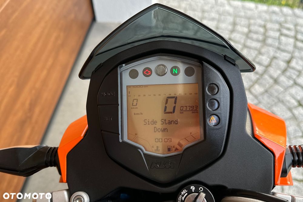 KTM Duke - 11