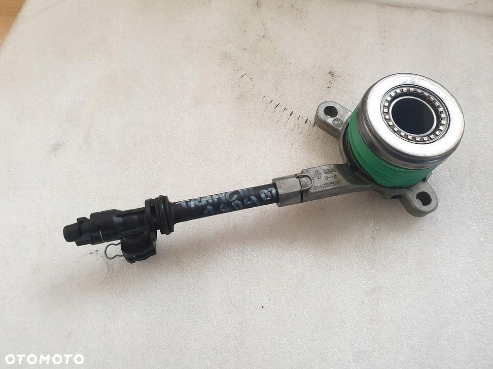 Wysprzęglik TRAFIC III VIVARO 1.6 DCI