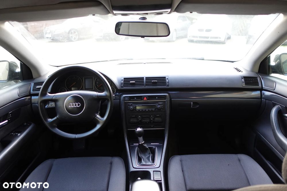Audi A4 Avant - 7