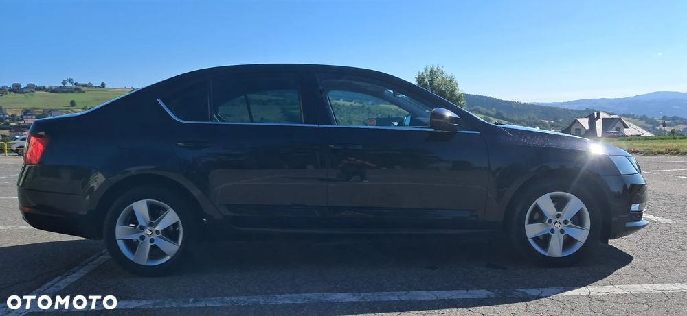 Skoda Octavia 1.6 TDI Ambition - 6