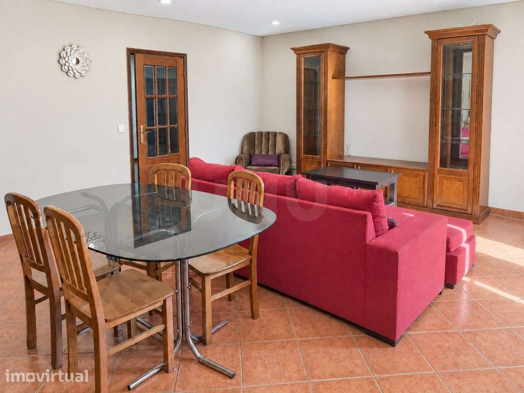 Apartamento T3, R/C com Garagem, amplo Terraço com vista panorâmica... - Grande imagem: 5/26