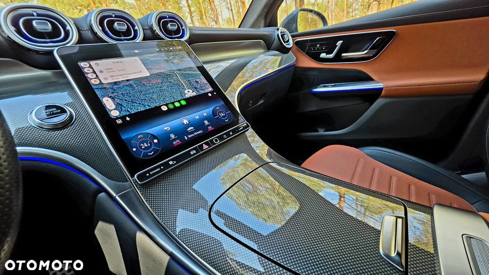 Mercedes-Benz GLC - 34