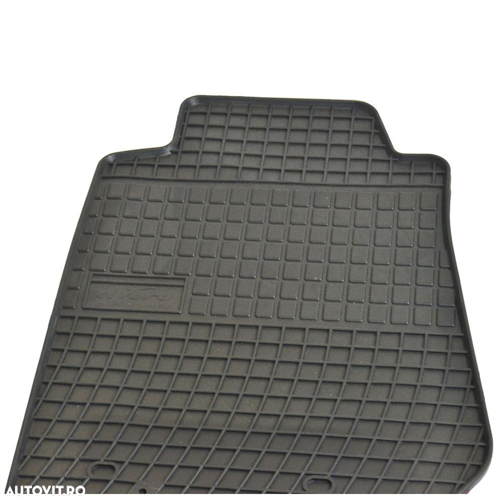 Set covorase auto din cauciuc Isuzu D-Max II 2011-, presuri BestAutoVest, culoare Negru, 4 buc. - 2