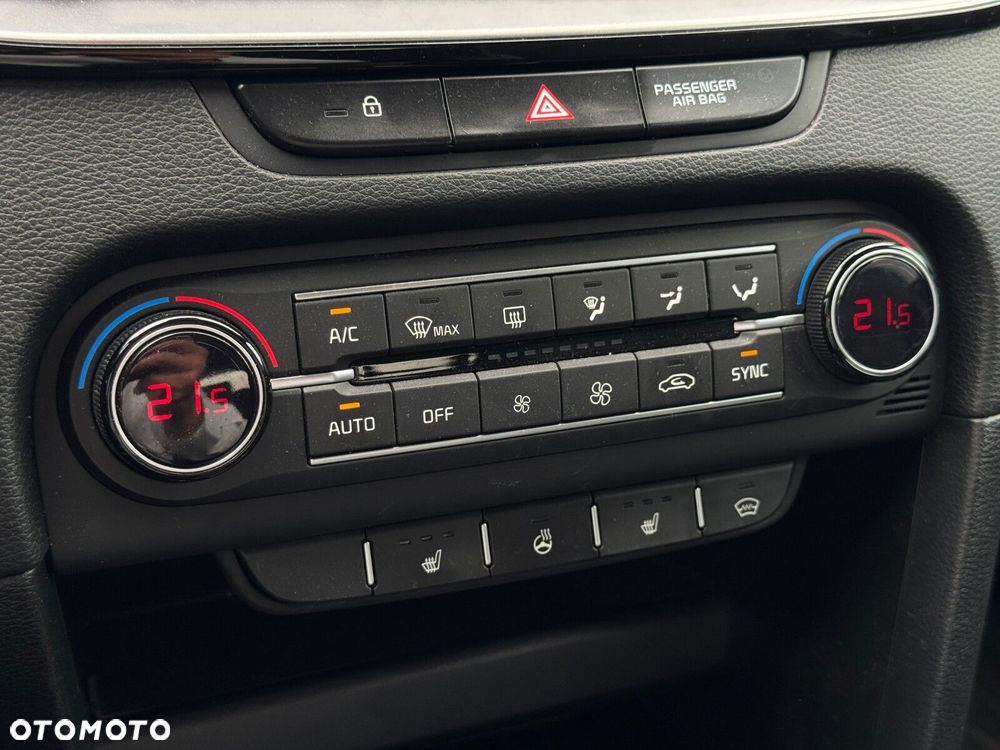 Kia Ceed 1.5 T-GDI Business Line - 27
