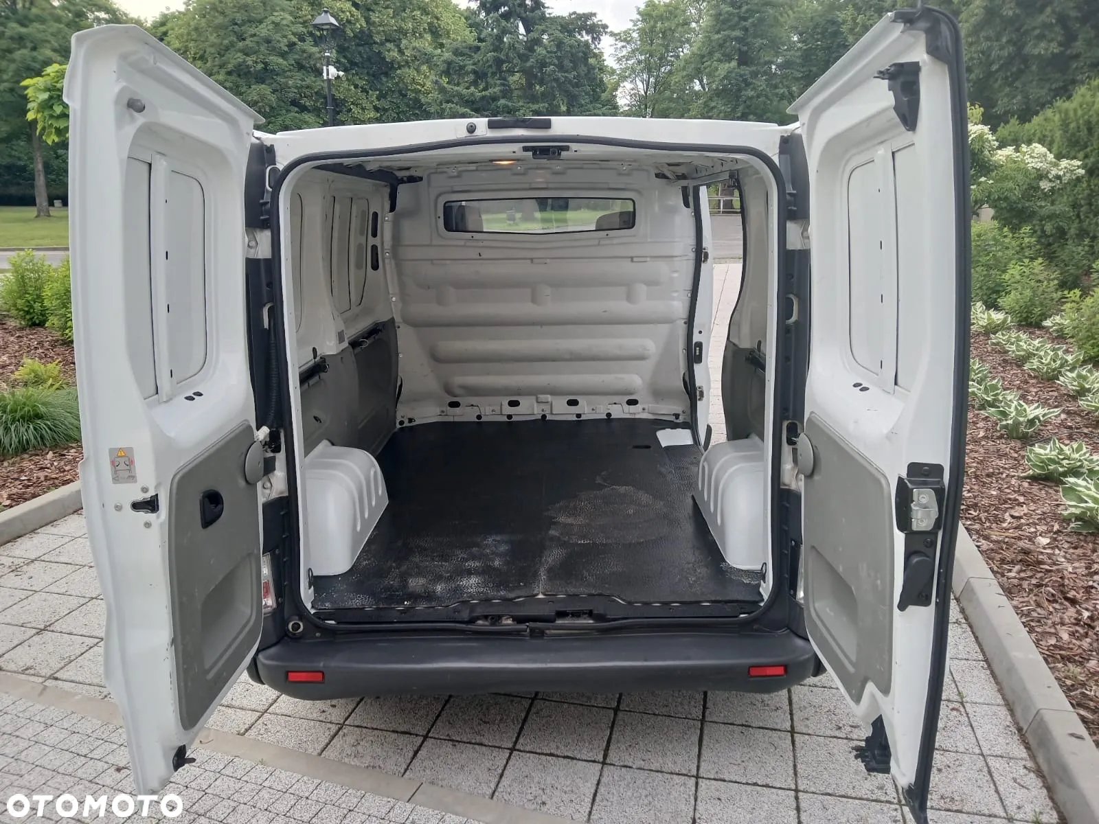 Renault TRAFIC - 18