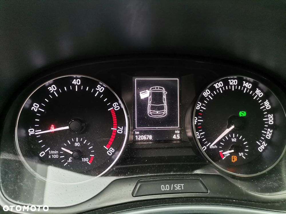 Skoda Fabia 1.2 TSI DSG Ambition - 15