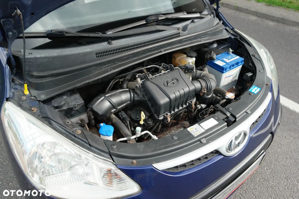 Hyundai i10 - 30