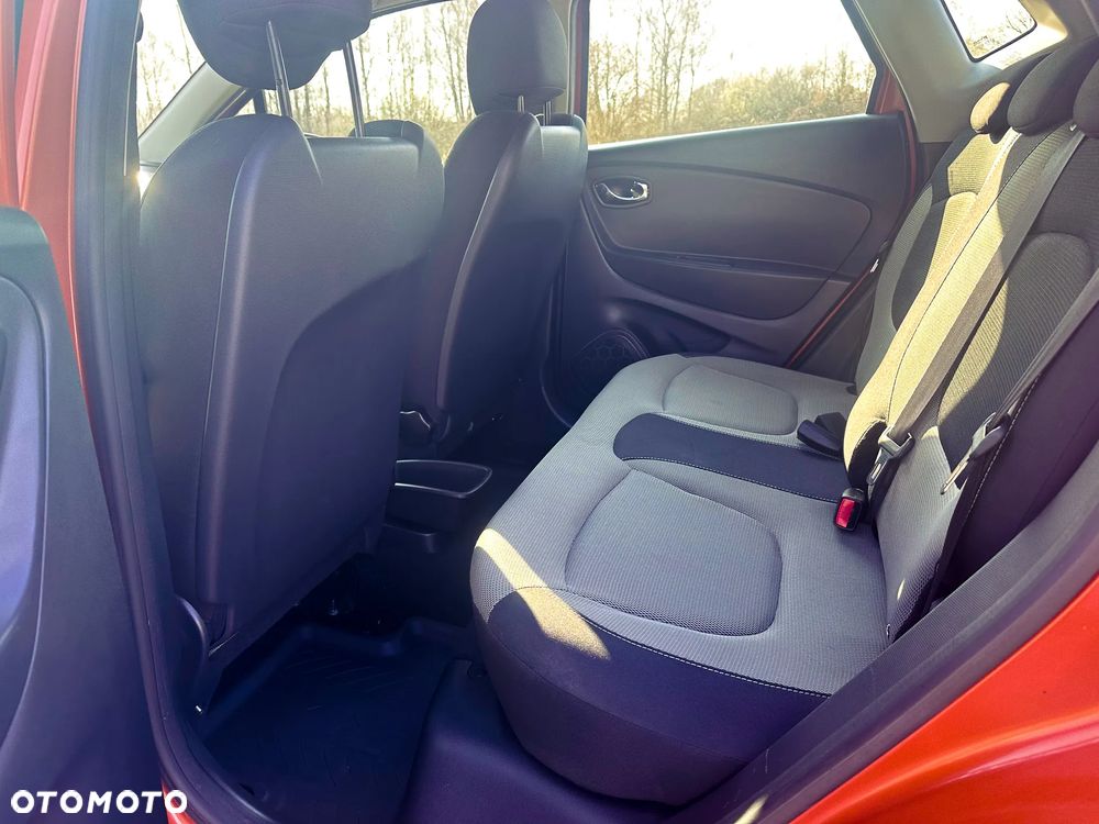 Renault Captur 1.2 TCe Intens EDC - 11