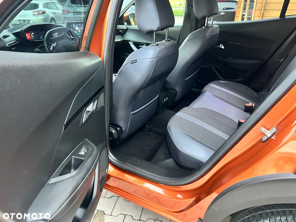 Peugeot 2008 1.2 Pure Tech GPF Active S&S - 21