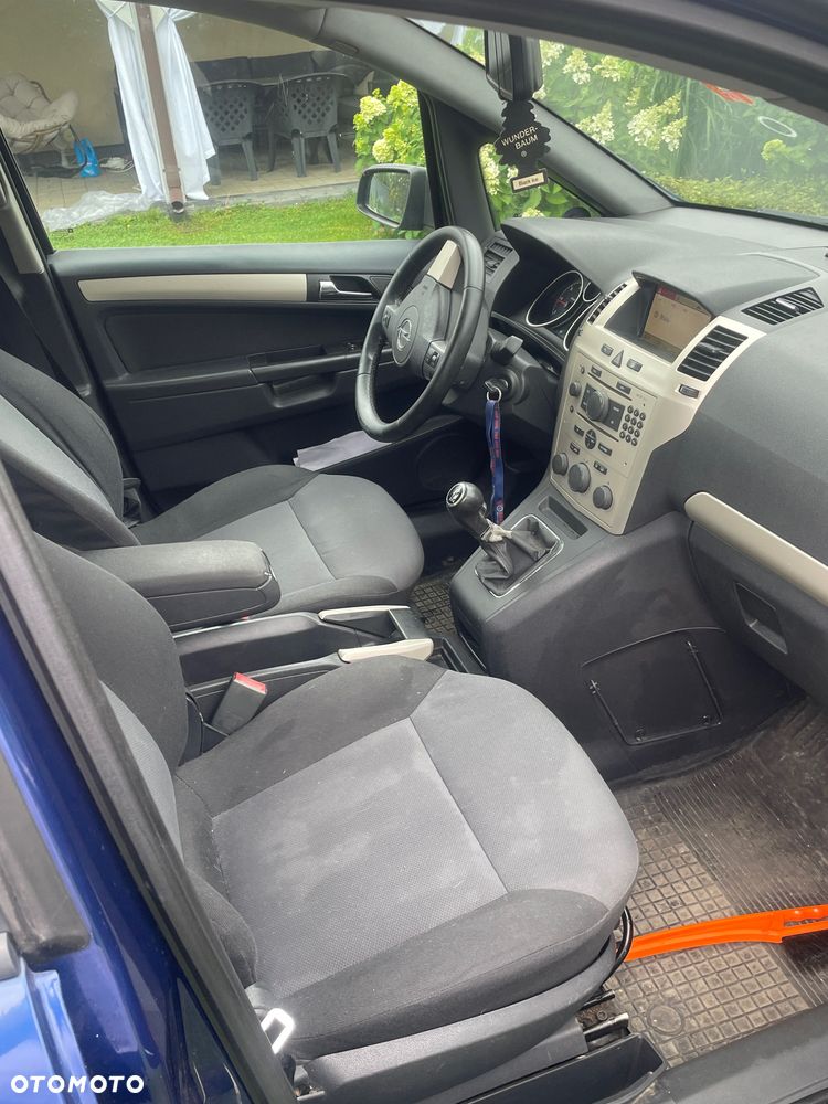 Opel Zafira - 4