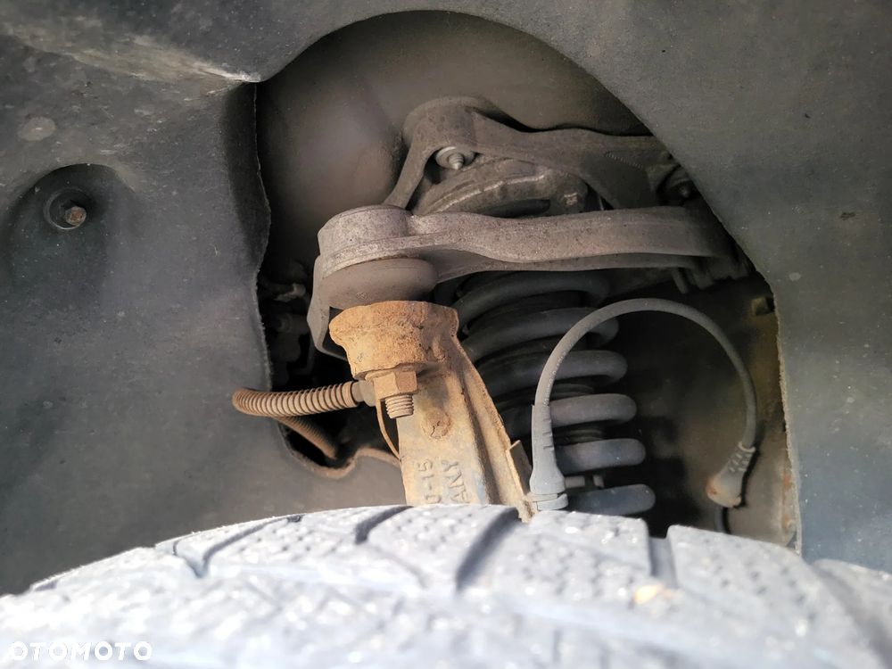 Volkswagen Touareg - 40