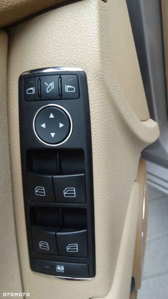 Mercedes-Benz Klasa C 200 Kompressor Automatik Avantgarde - 27