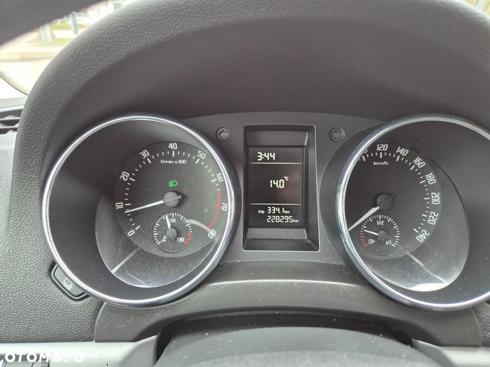 Skoda Yeti 1.2 TSI Edition - 9