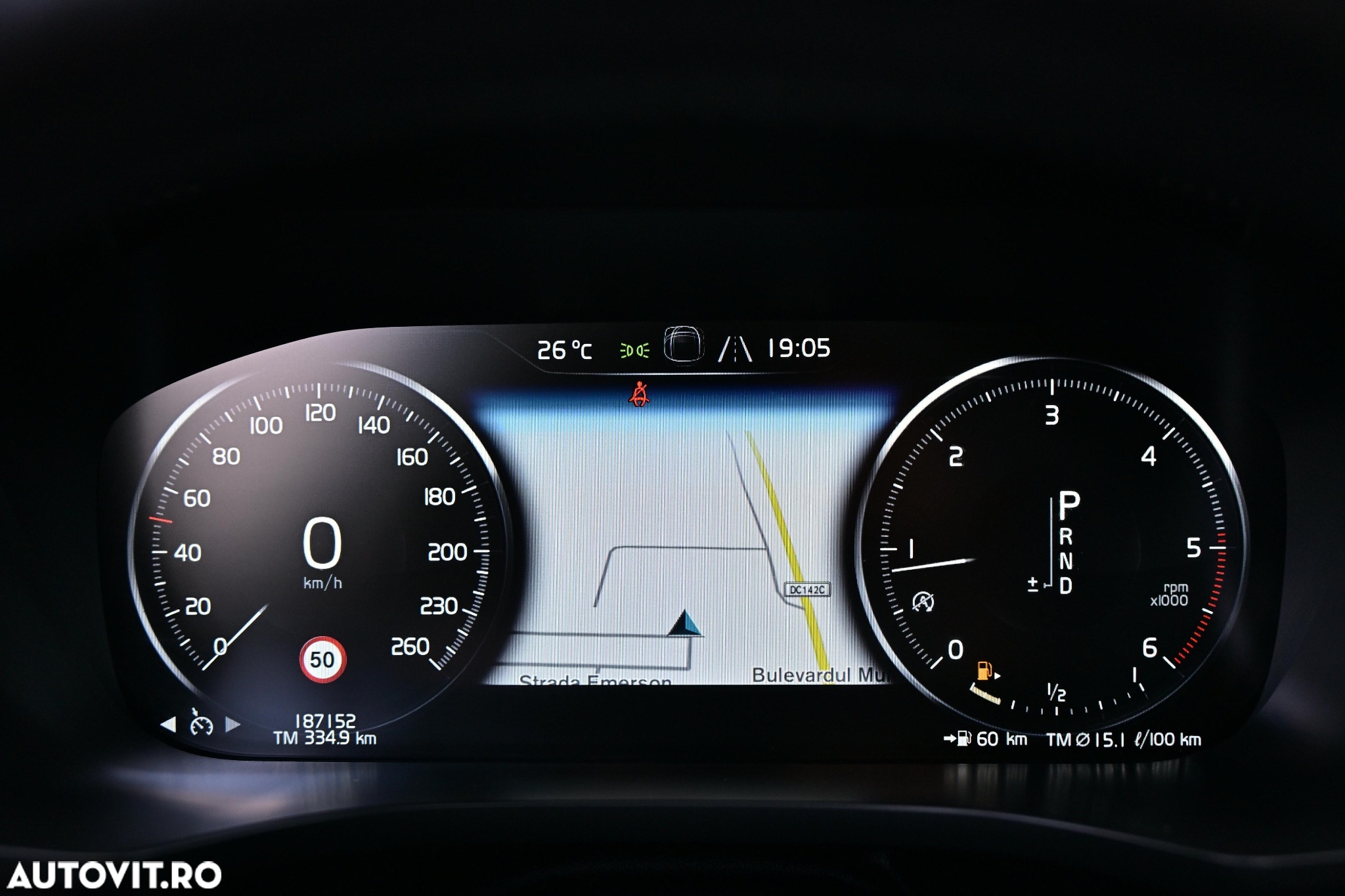 Volvo XC 60 D4 AWD Geartronic Momentum - 22