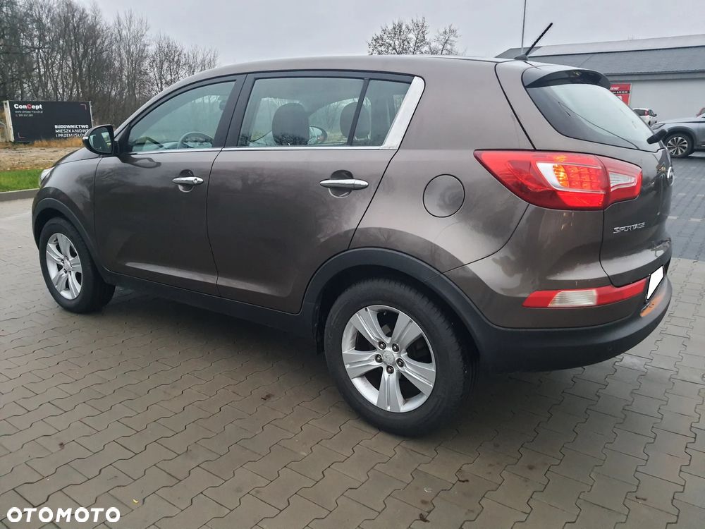 Kia Sportage 2.0 CVVT 2WD Automatik Spirit - 11