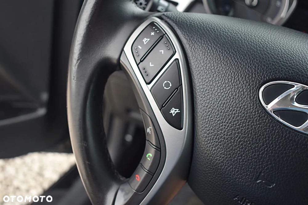 Hyundai i30 1.6 CRDI Trend - 29