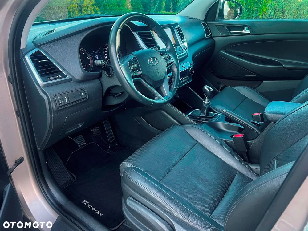 Hyundai Tucson blue 1.7 CRDi 2WD Passion Plus - 22