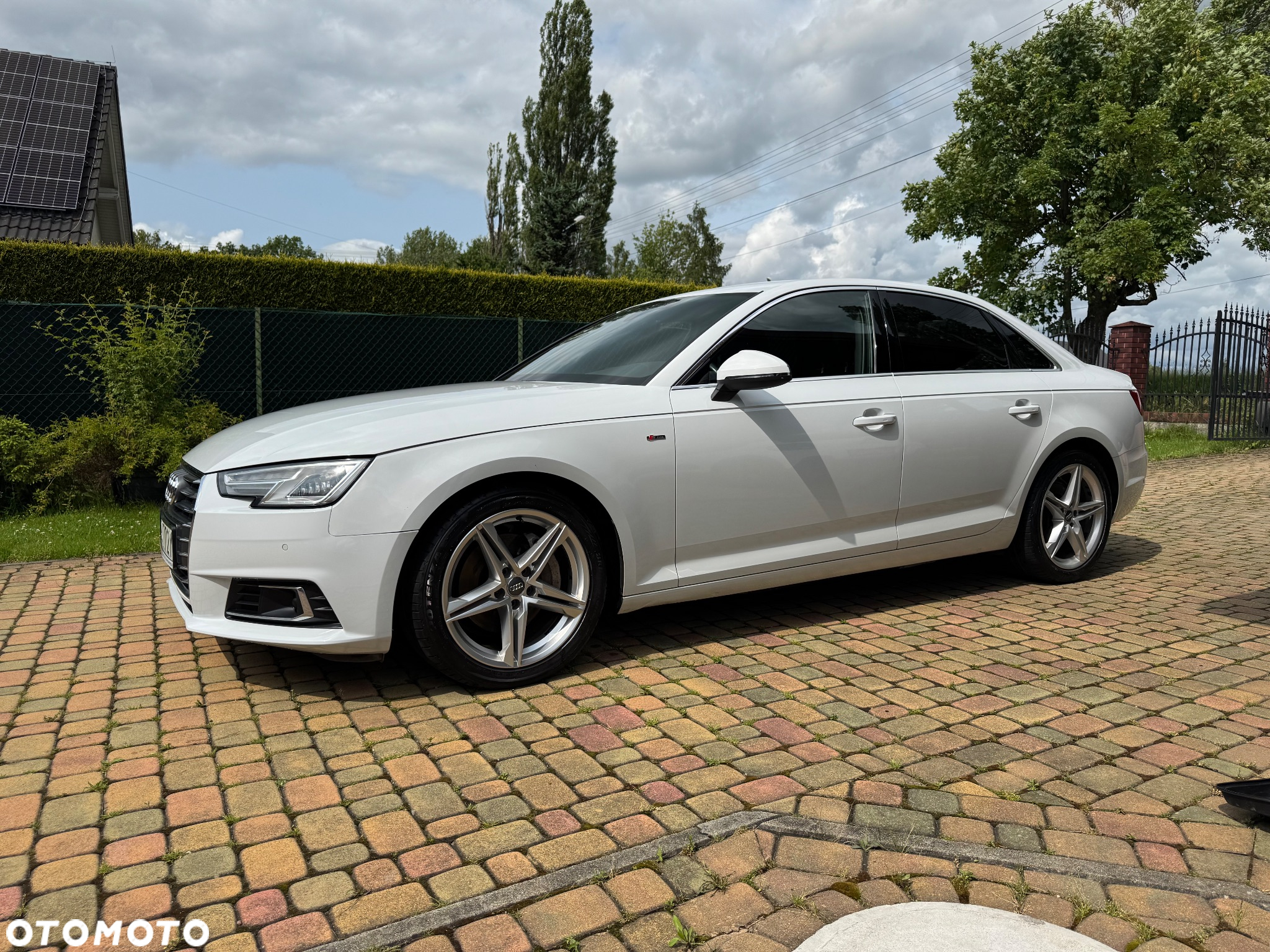 Audi A4 2.0 TDI Quattro Design S tronic - 5