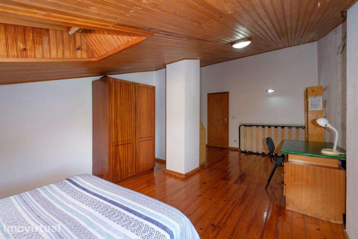 Quarto - localizado em Conchada Coimbra - Grande imagem: 5/14