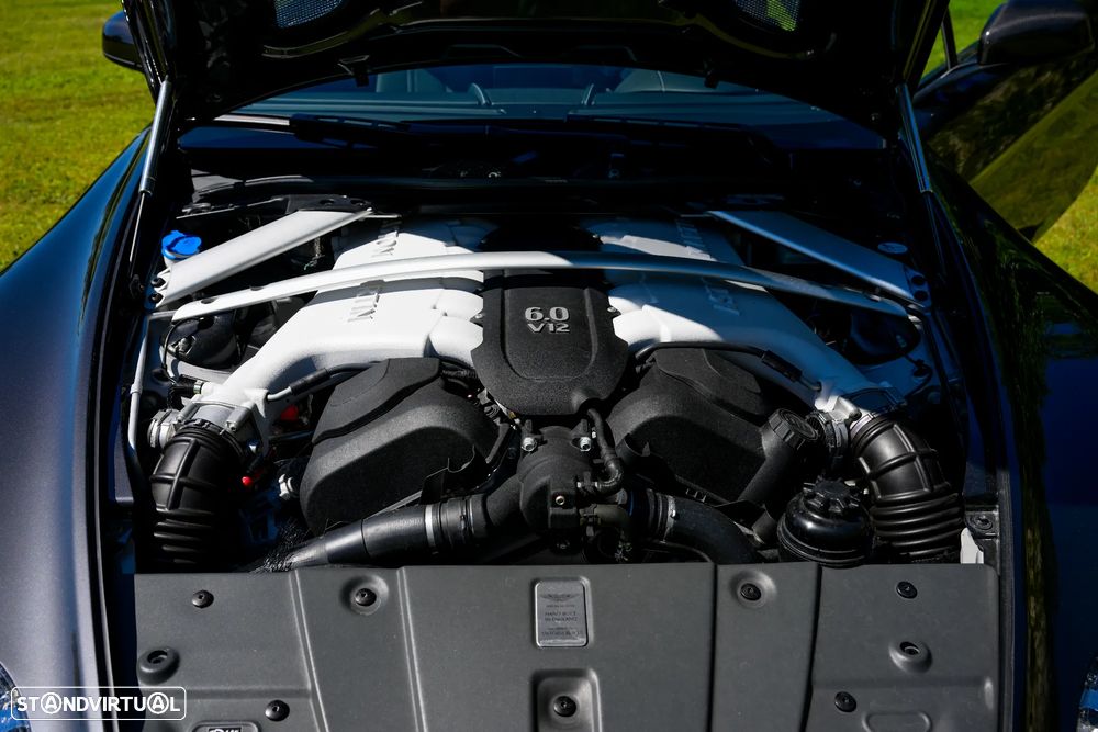 Aston Martin Vantage Roadster V12 S Sportshift 3 - 24