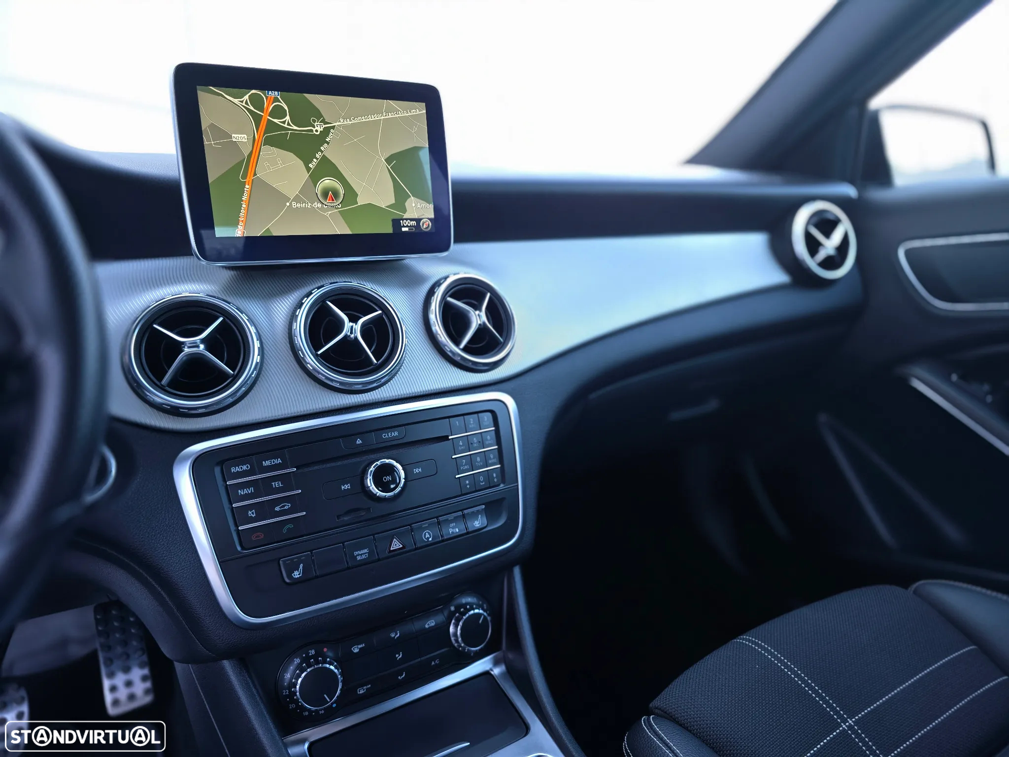 Mercedes-Benz GLA 200 CDi Urban Aut. - 17