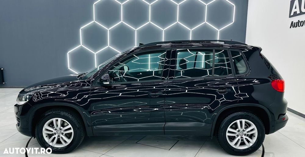 Volkswagen Tiguan 2.0 TDI SCR BlueMotion Technology Trend & Fun - 30