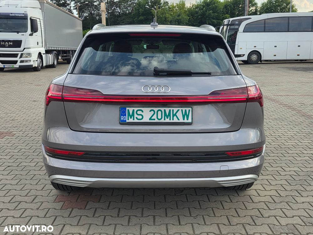 Audi e-tron 50 quattro advanced - 13
