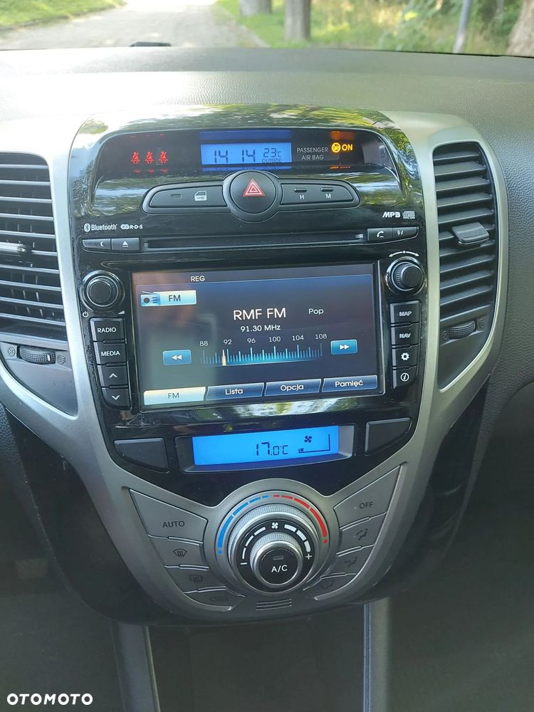 Hyundai ix20 - 12