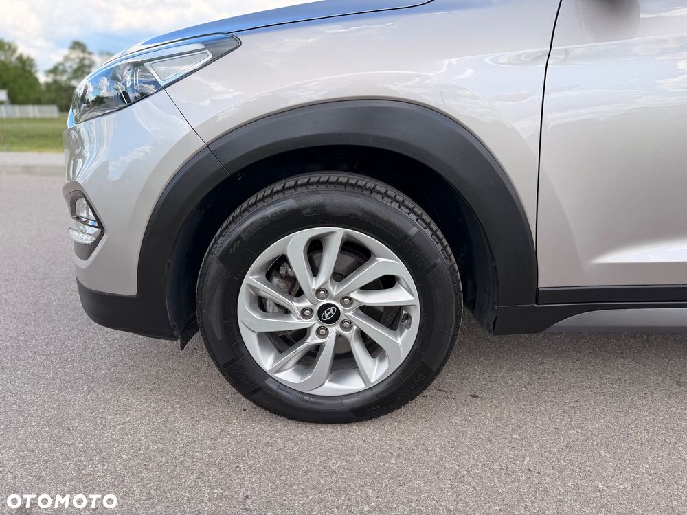 Hyundai Tucson blue 1.7 CRDi 2WD Passion - 12