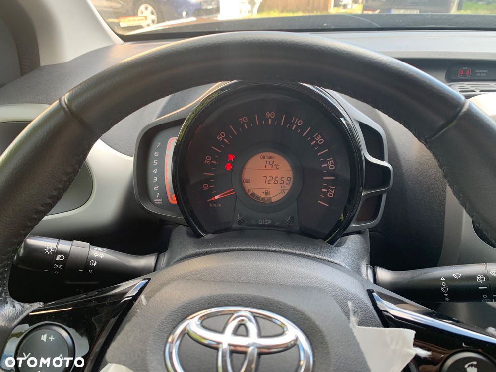Toyota Aygo - 14