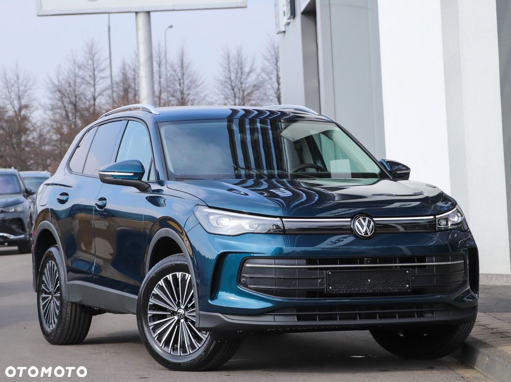Volkswagen Tiguan - 9