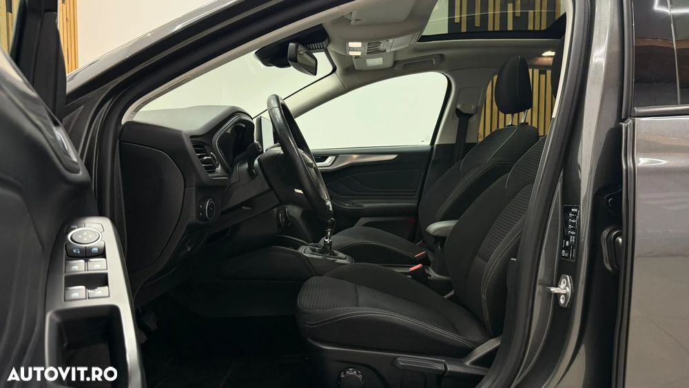 Ford Focus 1.5 EcoBlue Titanium Business - 18