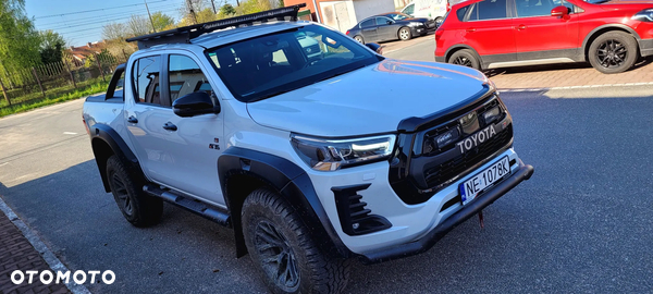 Toyota Hilux 2.8 D-4D Double Cab SR5 4x4